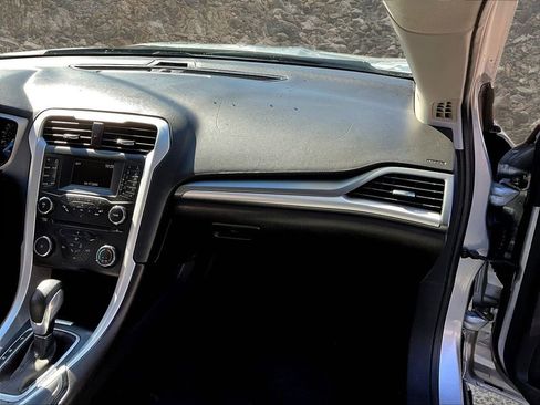 Used 2016 Ford Fusion S image 14