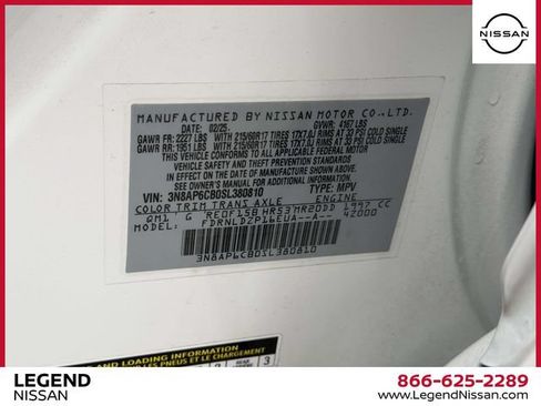 Used 2025 Nissan Kicks SV AWD/4WD image 17