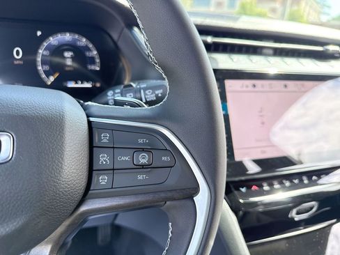 New 2026 Jeep Grand Cherokee Limited image 13