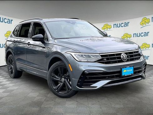 Used 2023 Volkswagen Tiguan SE R-Line AWD/4WD image 1