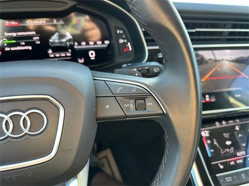 Used 2023 Audi Q7 3.0T Premium Plus image 23