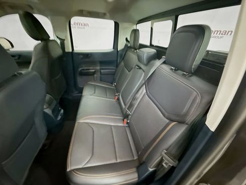 Used 2025 Ford Maverick Tremor image 26