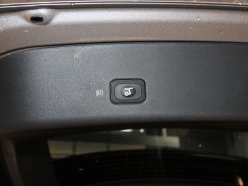 New 2026 Lincoln Nautilus Reserve w/ Jet Appearance Package image 34