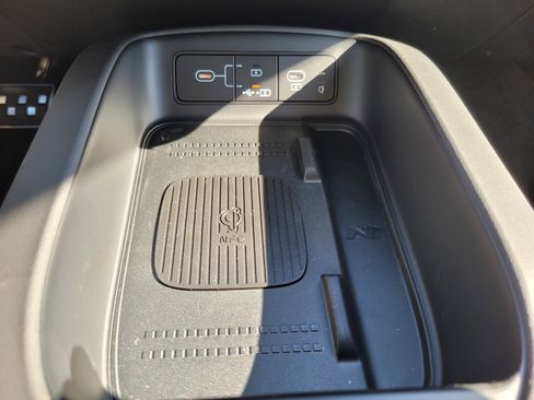 New 2025 Hyundai Ioniq 5 N Base image 25