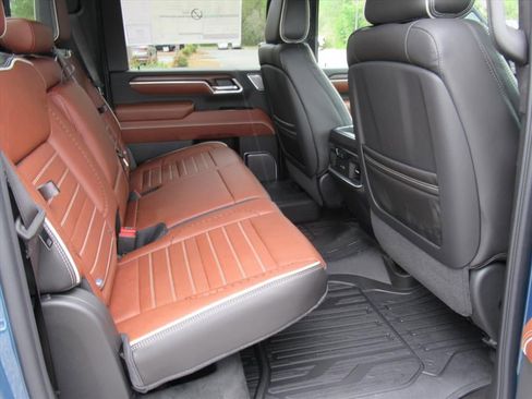 New 2026 GMC Sierra 2500 Denali Ultimate image 33