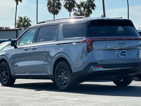 New 2026 Kia Carnival SX Prestige FWD image 7