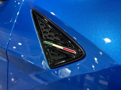 Used 2019 Lamborghini Urus AWD/4WD image 20