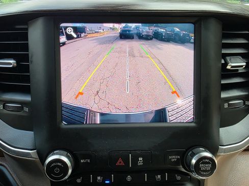 Used 2021 RAM 2500 Laramie AWD/4WD image 25