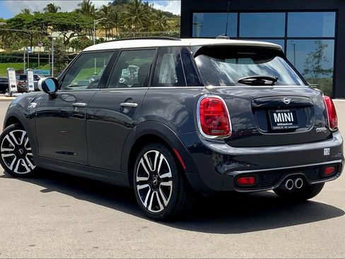 Used 2020 MINI Cooper S image 10