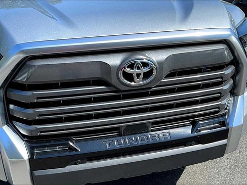 Used 2024 Toyota Tundra Limited image 27