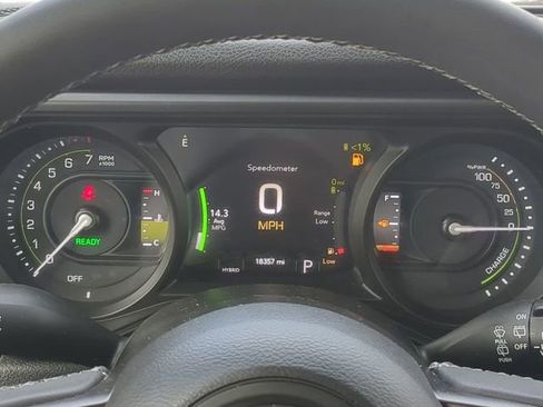 Used 2025 Jeep Wrangler Unlimited Sport S 4xe AWD/4WD image 29