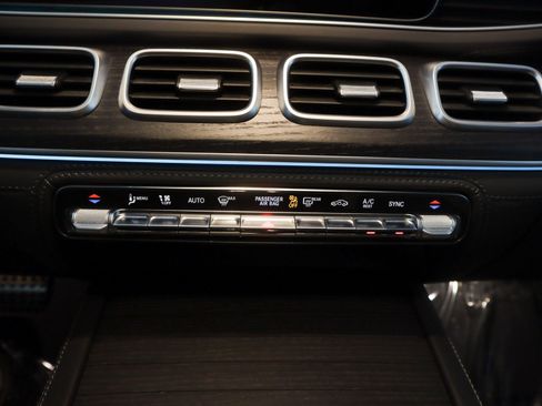 Used 2022 Mercedes-Benz GLE 63 AMG S image 22