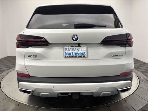 New 2026 BMW X5 xDrive40i AWD/4WD image 15