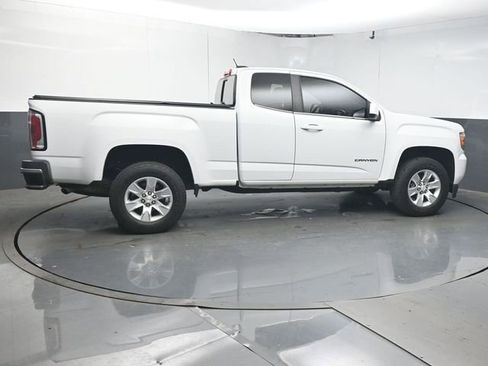 Used 2018 GMC Canyon SLE w/ SLE Convenience Package image 8
