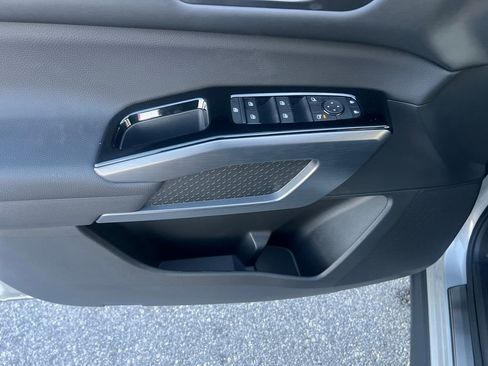 New 2025 Nissan Pathfinder SL w/ Lighting Package (N92) image 11