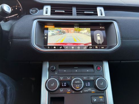 Used 2017 Land Rover Range Rover Evoque HSE Dynamic AWD/4WD image 23