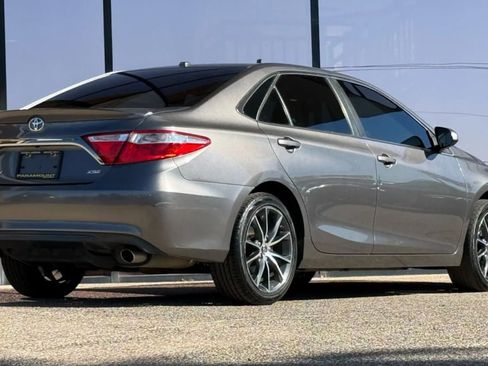 Used 2017 Toyota Camry XSE image 12