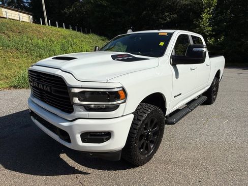 Used 2024 RAM 2500 Laramie w/ Night Edition AWD/4WD image 2