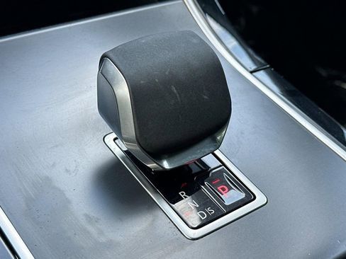 Used 2026 Land Rover Range Rover Velar S AWD/4WD image 18