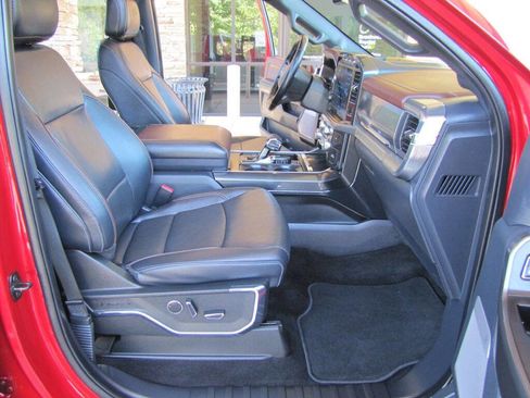 Used 2022 Ford F150 Lariat w/ Equipment Group 502A High AWD/4WD image 20