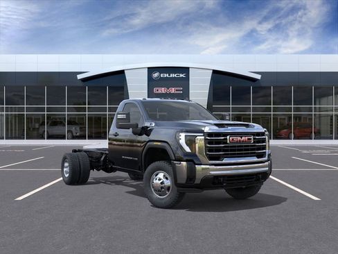 New 2026 GMC Sierra 3500 Pro w/ Convenience Package image 1