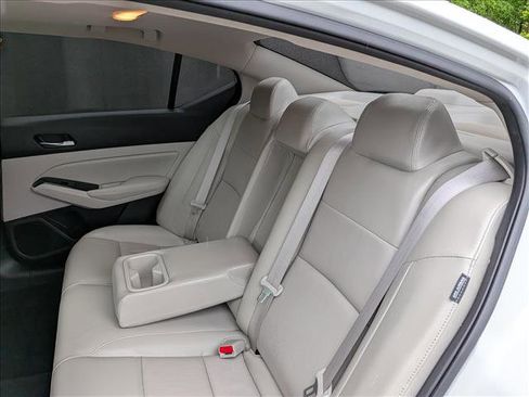 Used 2021 Nissan Altima 2.5 SL FWD image 21