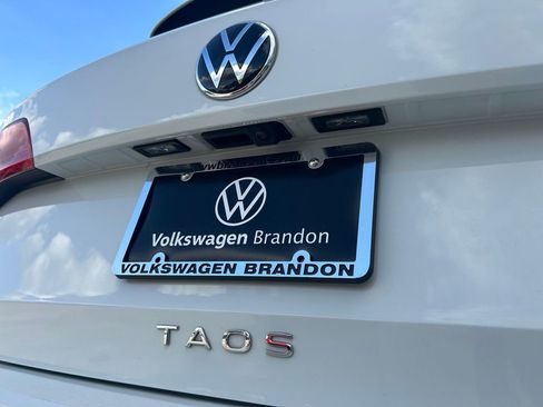 Used 2022 Volkswagen Taos S w/ IQ Drive S Package image 44