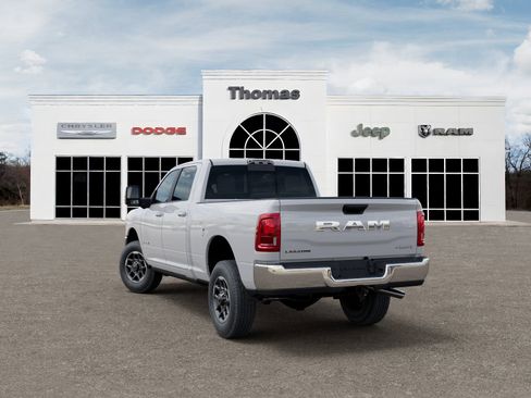 New 2026 RAM 2500 Laramie AWD/4WD image 3