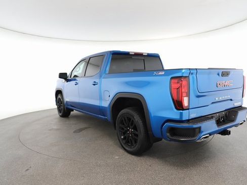 Used 2022 GMC Sierra 1500 Elevation w/ Preferred Package image 11