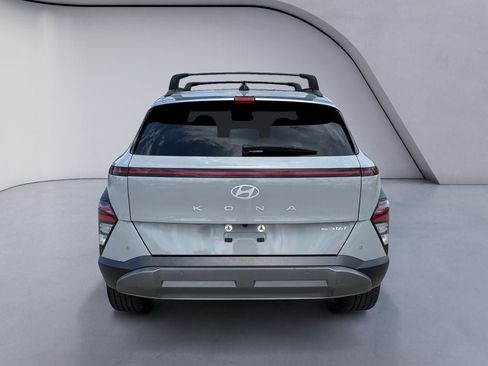 Used 2024 Hyundai Kona Limited AWD/4WD image 4