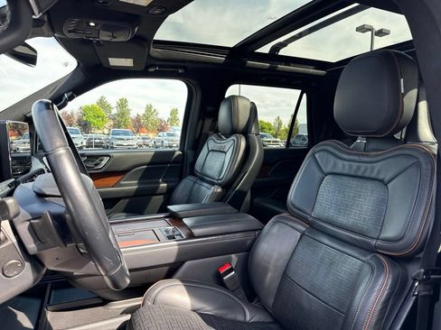 Used 2024 Lincoln Navigator Black Label AWD/4WD image 9