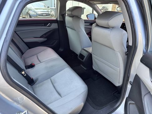 Used 2020 Honda Accord LX image 39