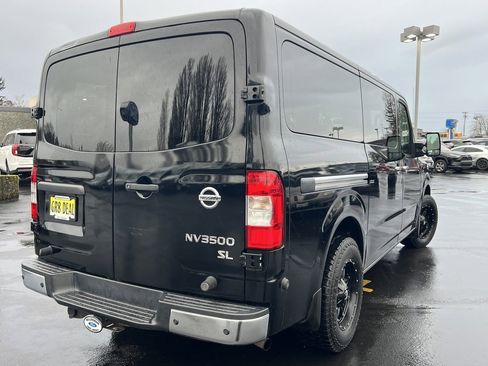 Used 2019 Nissan NV 3500 SL image 5