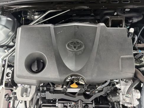 Used 2023 Toyota Camry LE image 18