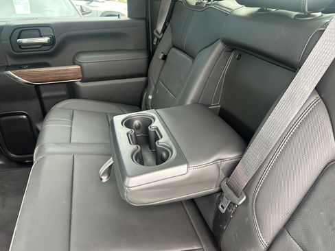 Used 2022 Chevrolet Silverado 3500 High Country image 31