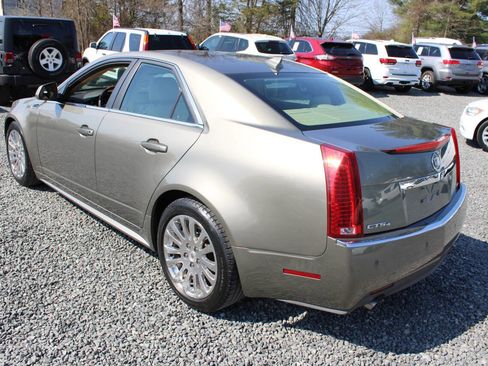 Used 2010 Cadillac CTS Premium image 9