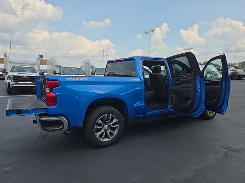 Used 2025 Chevrolet Silverado 1500 LT AWD/4WD image 15