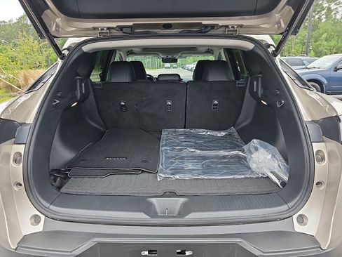 Used 2025 Nissan Murano SL AWD/4WD image 13