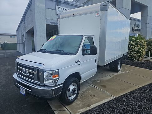 Used 2019 Ford E-350 and Econoline 350 Super Duty w/ Power Windows & Locks Group RWD image 1