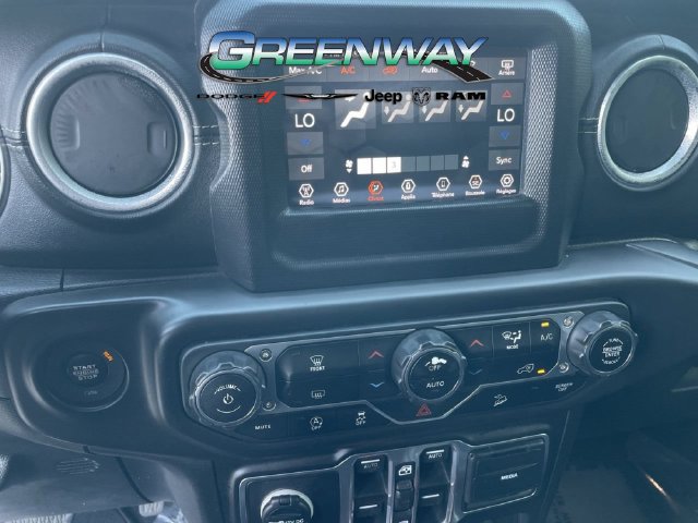 Used 2018 Jeep Wrangler Unlimited Sahara AWD/4WD image 21