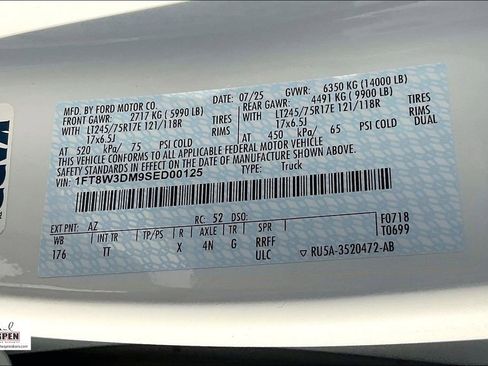 New 2025 Ford F350 Platinum w/ Platinum Plus Package AWD/4WD image 13