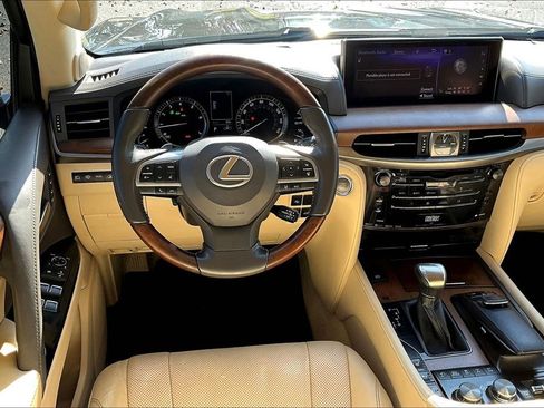 Used 2018 Lexus LX 570 4WD image 8