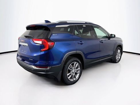 Used 2022 GMC Terrain SLT AWD/4WD image 11