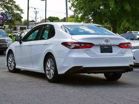 Used 2021 Toyota Camry LE FWD image 13
