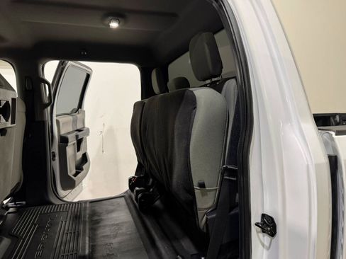 Used 2022 Ford F250 XL w/ STX Appearance Package AWD/4WD image 15