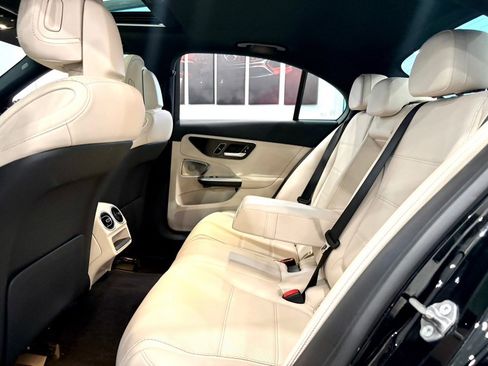 Used 2022 Mercedes-Benz C 300 4MATIC Sedan w/ Exclusive Trim Package image 14