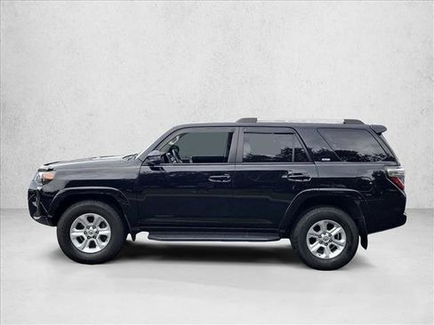 Used 2019 Toyota 4Runner SR5 RWD image 9