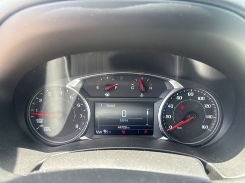 Used 2024 GMC Terrain SLE w/ Driver Convenience Package FWD image 14