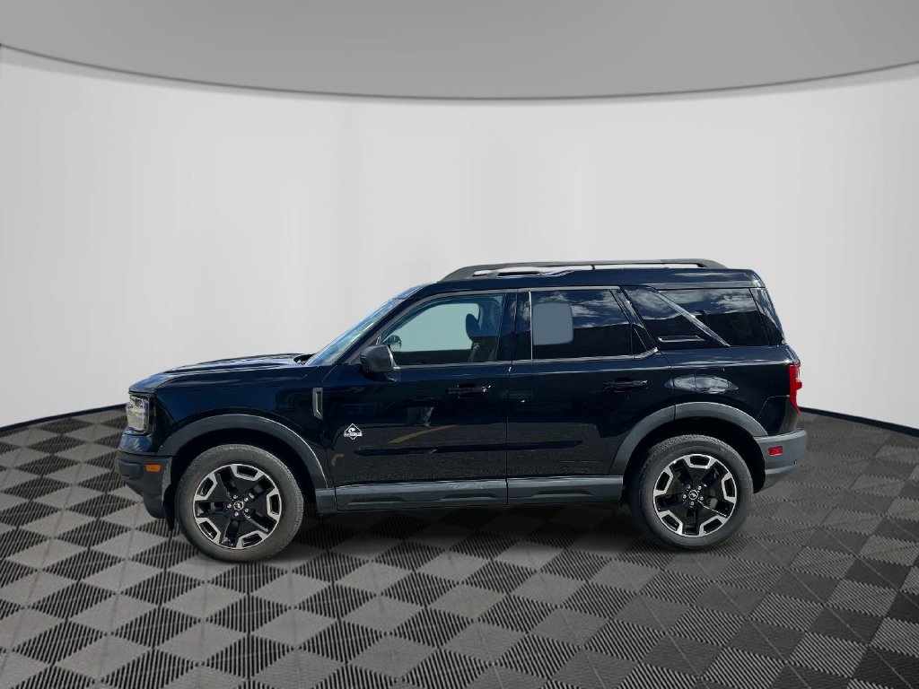 Used 2024 Ford Bronco Sport Outer Banks AWD/4WD image 2