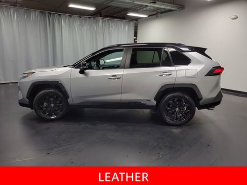 Used 2023 Toyota RAV4 XSE w/ XSE Grade Weather Package AWD/4WD image 5